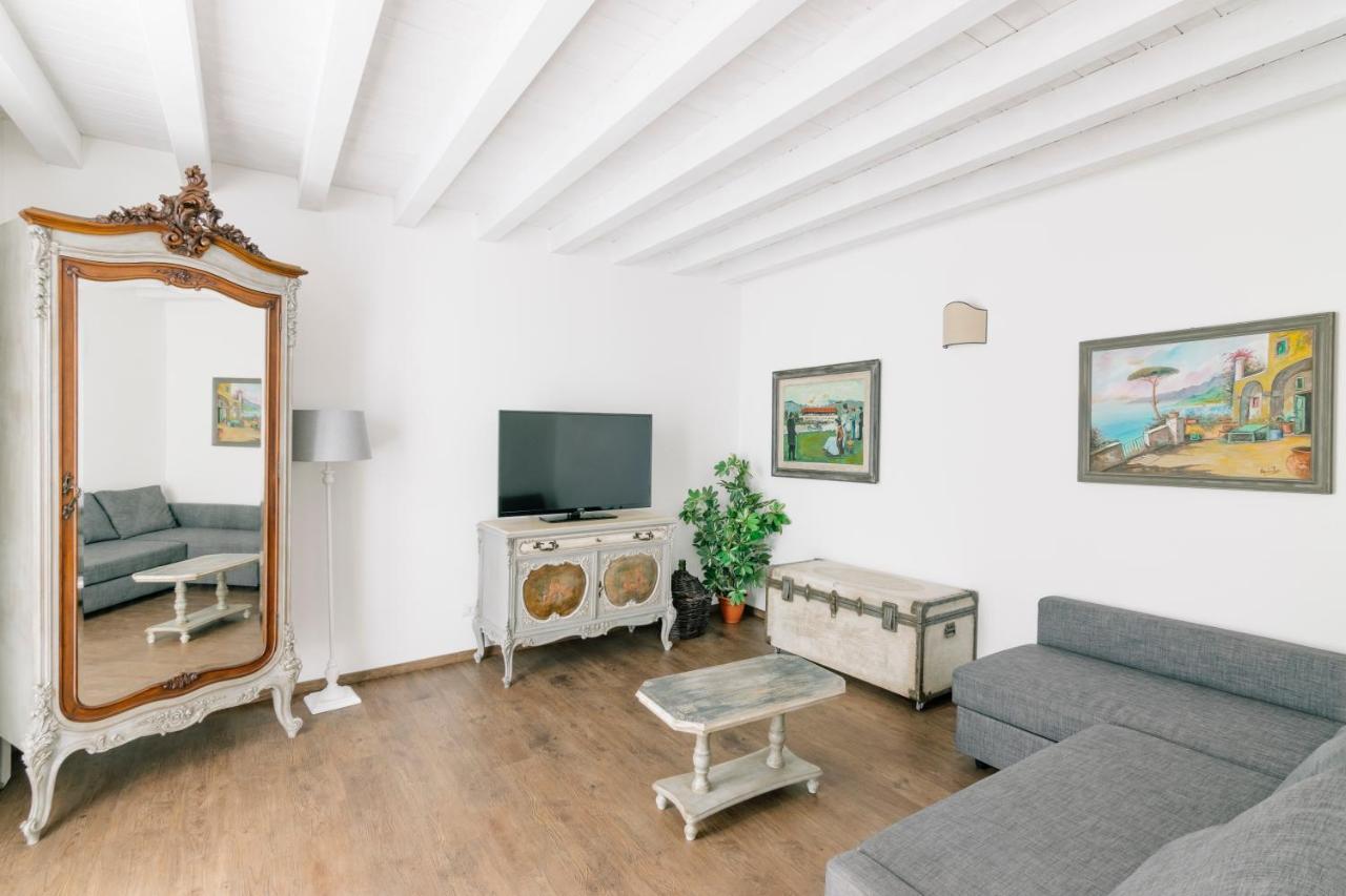 Addimora Boutique Suites パレルモ エクステリア 写真