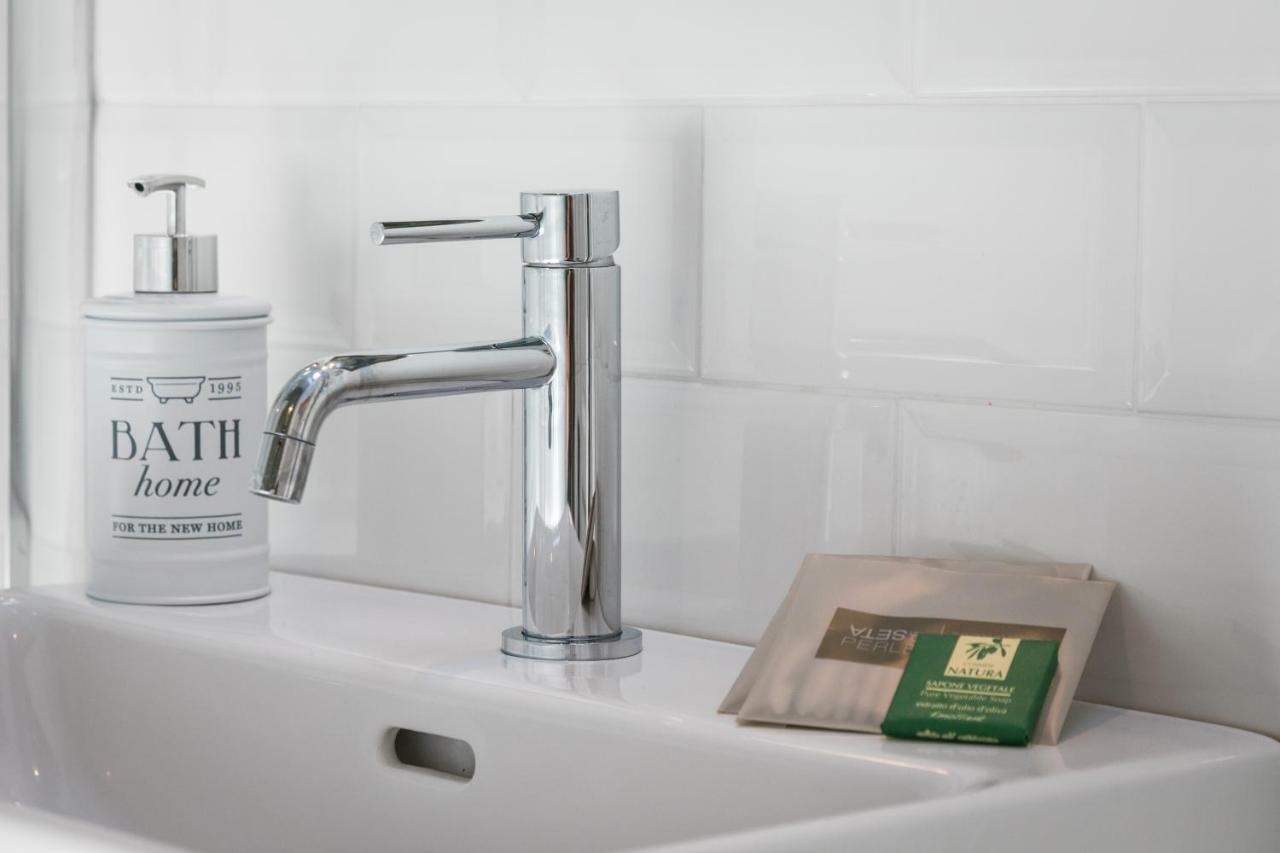 Addimora Boutique Suites パレルモ エクステリア 写真